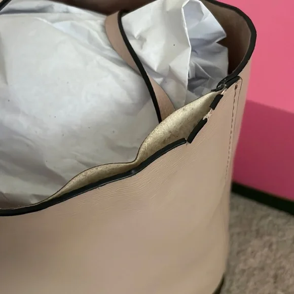 kate spade tote - Picture 8 of 16